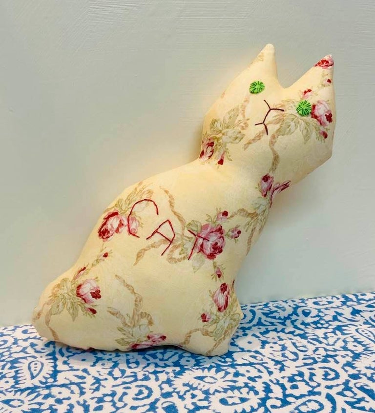 CAT/Lovely