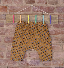 Load image into Gallery viewer, Happy Pants #47
